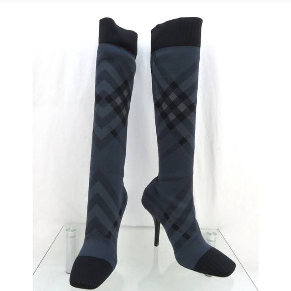 $1000 BURBERRY DOLMAN NAVY GRAY KNITTED CHECK KNEE HIGH HEEL SOCK BOOTS 38 - Picture 6 of 12
